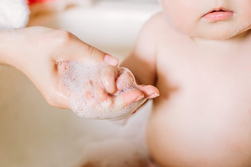 赤ちゃんのスキンケア用品（洗浄剤・保湿剤）の選び方