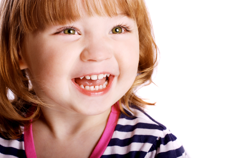 子供の歯の矯正は当たり前？外国と日本の歯並びに対するイメージの違い